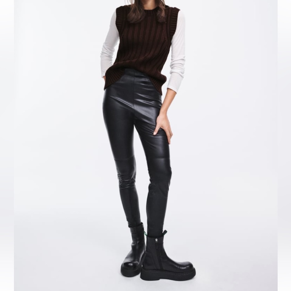 High wasted faux leather pants